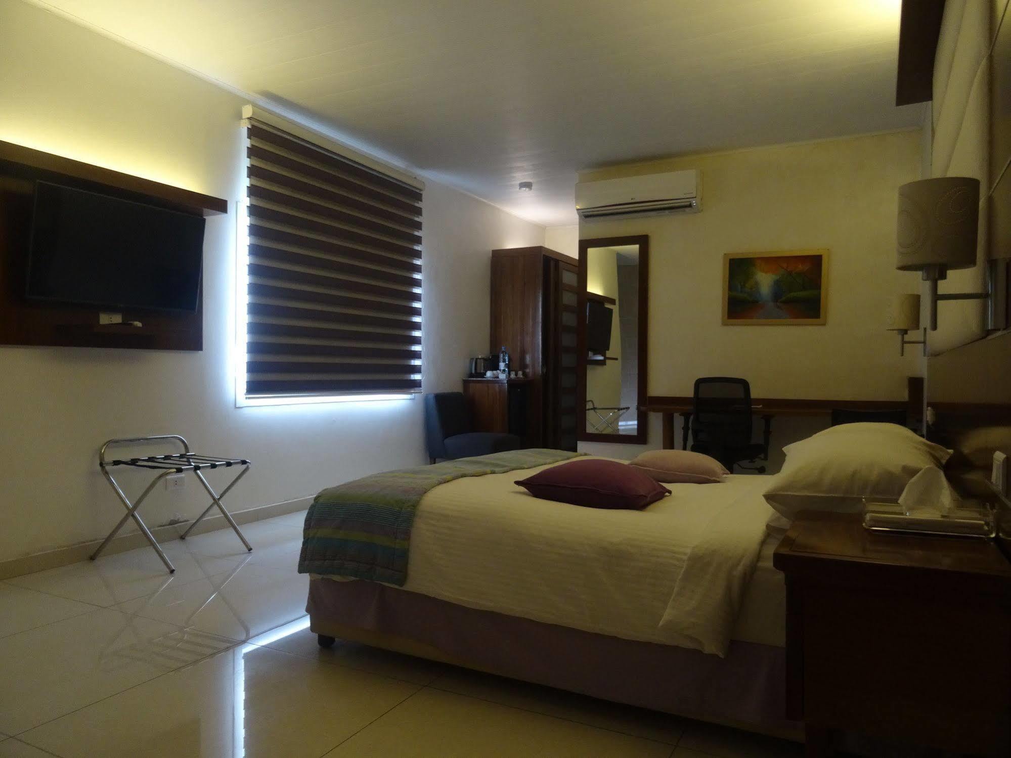 The Hub Hotel New England Esterno foto
